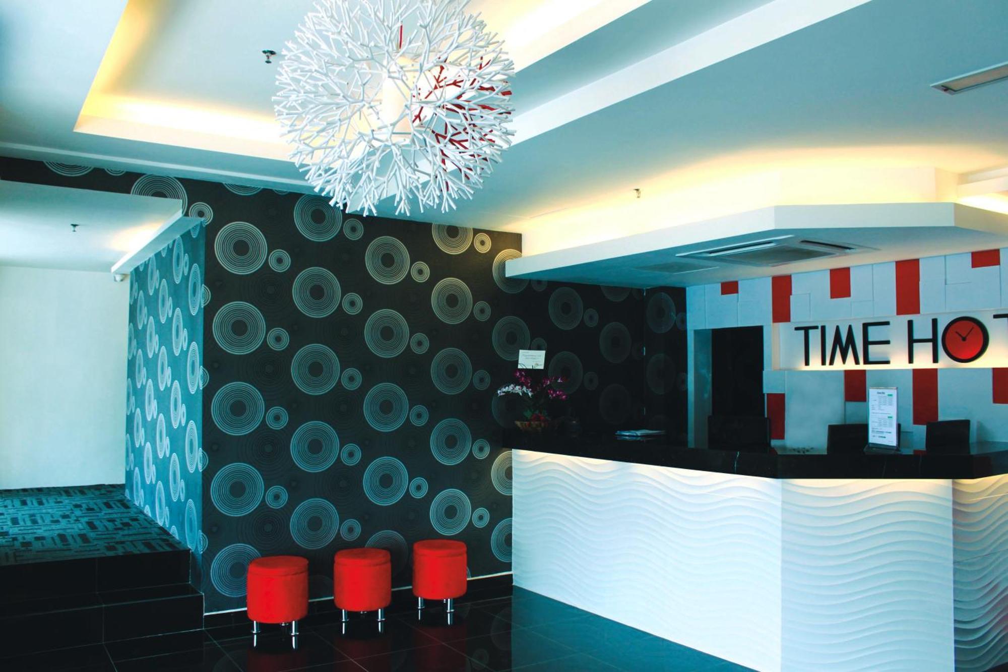 Time Hotel Куала Лумпур Екстериор снимка